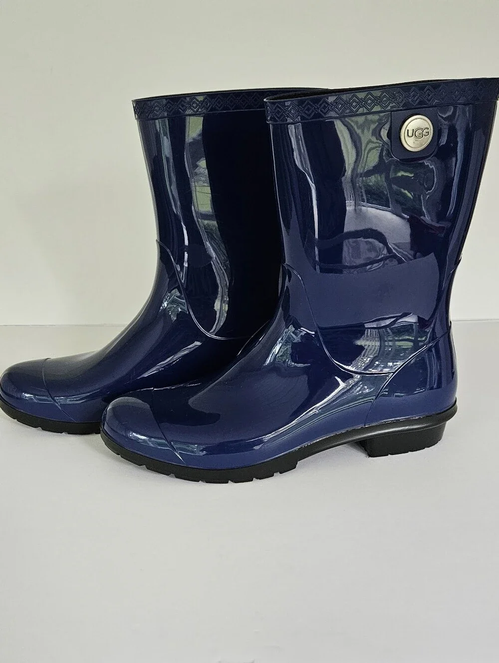 UGG women size